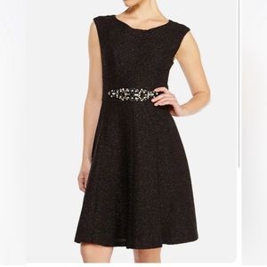 Eliza J Sleeveless Shimmery dress Sz 8